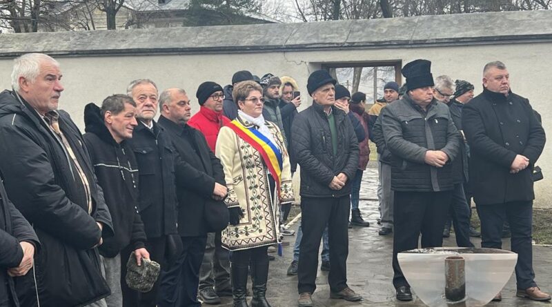 Mica Unire, sărbătorită de autoritățile din Solești la Complexul mortuar al  familiei Rosetti – Solescu
