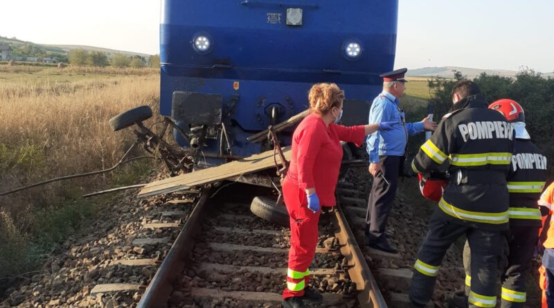 Căruță lovită de tren la Brăhășoaia! Doi tineri de 13 și 30 de ani au murit