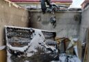 Locuință distrusă de flăcări, la Pușcași. Șapte copii au rămas doar cu hainele de pe ei